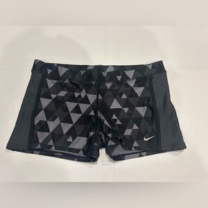Nike Stretch Tight Shorts Womens Large Dri-Fit Black Grey Geometric Triangle